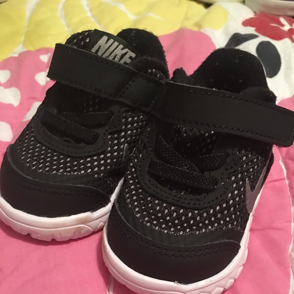 Toddler shoes